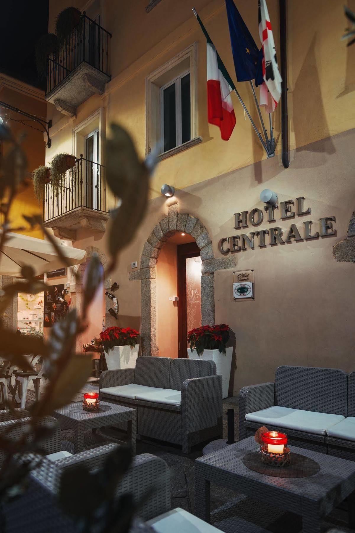 Hotel Centrale Olbia Exteriör bild